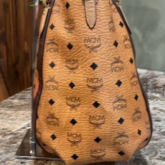 MCM EUC Visetos Striped Tote Cognac Tote Bag - Picture 9 of 11